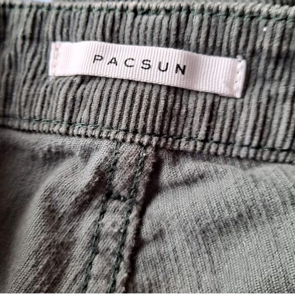PacSun Womens Green Corduroy Relaxed Fit High Rise Tapered Leg Mom Jeans Size 24 - Picture 10 of 16
